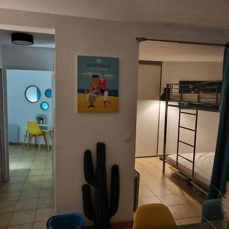 Appartement 2 Chambres, A 100M De La Plage, 7 Nuits Minimum Haute Saison, 2 Nuits Minimum Basse Saison Sainte-Maxime Esterno foto