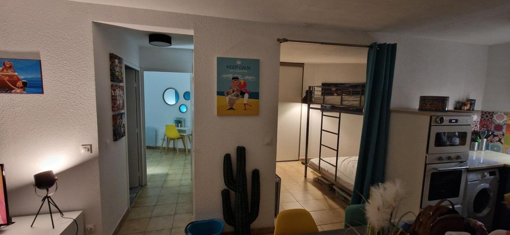 Appartement 2 Chambres, A 100M De La Plage, 7 Nuits Minimum Haute Saison, 2 Nuits Minimum Basse Saison Sainte-Maxime Esterno foto